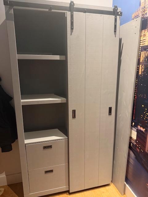 VT Wonen kast, Huis en Inrichting, Kasten | Wandmeubels, Zo goed als nieuw, 200 cm of meer, Minder dan 150 cm, 25 tot 50 cm, Met lade(s)