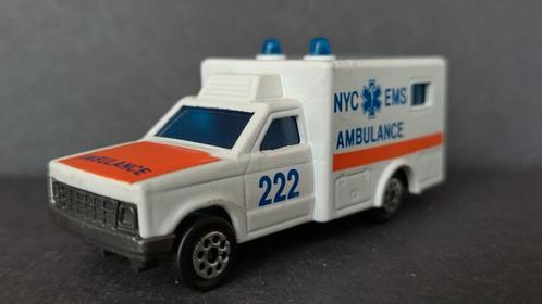 Ford Ranger ambulance 1:60 Majorette Pol, Hobby en Vrije tijd, Modelauto's | Overige schalen, Zo goed als nieuw, Verzenden