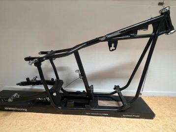 Santee Swingarm frame, incl complete achteras beschikbaar voor biedingen
