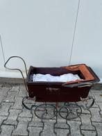 Poppenwagen retro vintage antiek opknapper., Ophalen