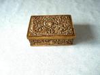 Antiek indonesisch sigarettendoosje djokja javaans  , Ophalen of Verzenden