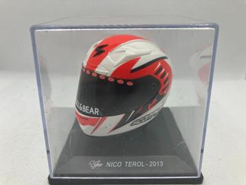 79940: Helm - MotoGP - Nico Terol - 2013 - Atlas 1:5 beschikbaar voor biedingen