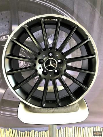 19 inch 5x112 Mercedes W204 Multispoke AMG Look Breedset Vel beschikbaar voor biedingen