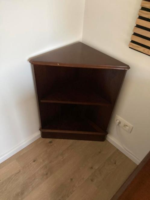 Mahonie houten hoekkasten (2 st.), Huis en Inrichting, Kasten | Schoenenkasten, Zo goed als nieuw, Ophalen