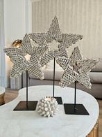 Schelpen ster op standaard 1 uit Bali, Huis en Inrichting, Ophalen of Verzenden, Tropical home, 6951nk, Nieuw