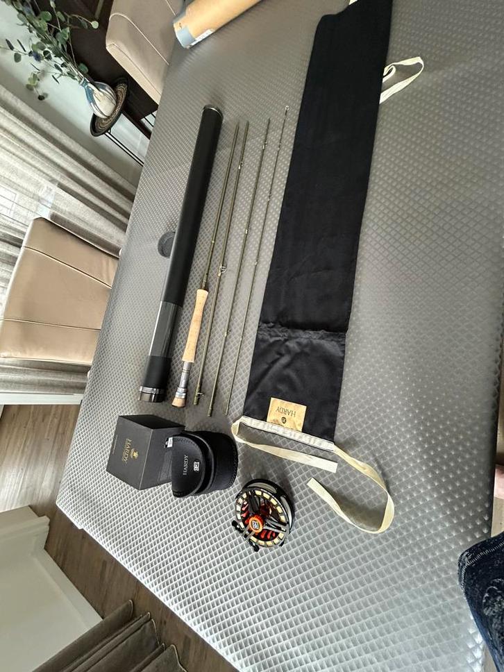 Hardy Demon 6 wt 4 pcs 9,6 feet + Hardy UD 6000 LA reel, Watersport en Boten, Hengelsport | Vliegvissen, Nieuw, Ophalen of Verzenden