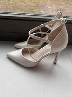 Graceland hakken pumps, Kleding | Dames, Schoenen, Pumps, Wit, Ophalen of Verzenden, Zo goed als nieuw