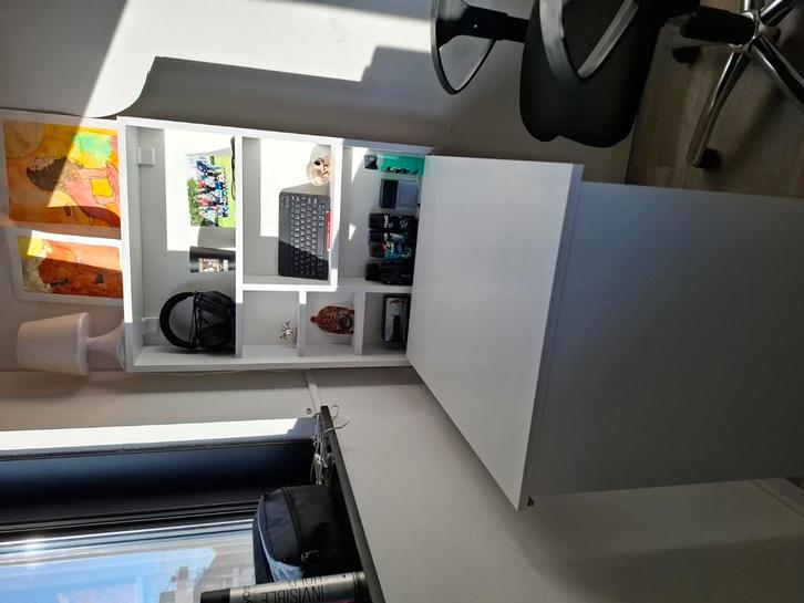 Wit opklapbaar bureau (Kalune design - bureau Feon), Huis en Inrichting, Bureaus, Zo goed als nieuw, Ophalen of Verzenden