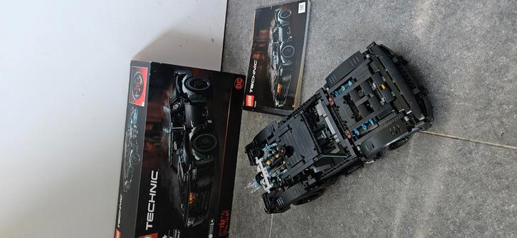 Lego technic 42127 Batmobile, Kinderen en Baby's, Speelgoed | Duplo en Lego, Zo goed als nieuw, Lego, Complete set, Ophalen of Verzenden