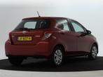 Toyota Yaris 1.3 VVT-i Aspiration (bj 2014), Voorwielaandrijving, Stof, Gebruikt, Zwart