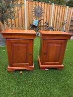 Set gebruikte nachtkastjes, Ophalen, Gebruikt