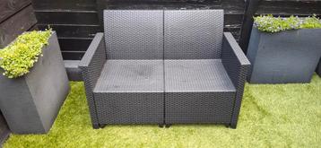 Lounge bank/buiten bank beschikbaar voor biedingen