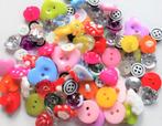 100 x knopen gekleurde mix., Verzenden, Nieuw, Breien of Haken, Overige typen