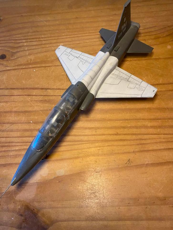 T38 Talon 1:48 Modelvliegtuig, Hobby en Vrije tijd, Modelbouw | Vliegtuigen en Helikopters, Gebruikt, Vliegtuig, Groter dan 1:72