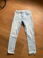 Jeans Bershka heren lichtblauw maat 40, Kleding | Heren, Spijkerbroeken en Jeans, Blauw, W32 (confectie 46) of kleiner, Ophalen of Verzenden