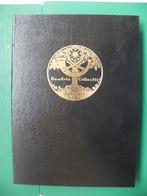 Beatrix collectie 16 penningen in map, Postzegels en Munten, Ophalen of Verzenden, Nederland, Munten