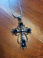 Kruis ketting met blauwe strass steentjes, Overige materialen, Gebruikt, Blauw, Ophalen of Verzenden