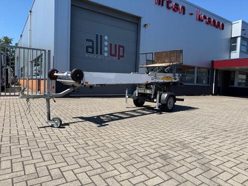 Paus Easy 18meter ladderlift 2023/ Dakdekkerslift pannenlift, Zakelijke goederen, Machines en Bouw | Liften, Steigers en Ladders