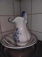 Antiek wastafelset met kan, kom en zeepbakje, Antiek en Kunst, Antiek | Keramiek en Aardewerk, Ophalen of Verzenden