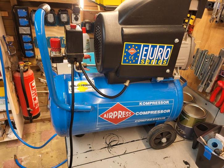 Airpress Euro Series Compressor - 24 Liter, Doe-het-zelf en Verbouw, Compressors, Gebruikt, 6 tot 10 bar, Minder dan 25 liter