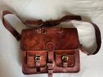 Prachtige bruin leren schouder tas, Sieraden, Tassen en Uiterlijk, Tassen | Schoudertassen, Overige merken, Bruin, Ophalen of Verzenden