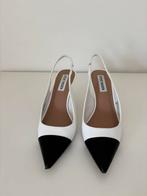 Steve Madden slingbacks, Ophalen of Verzenden, Zo goed als nieuw, Zwart, Sneakers of Gympen