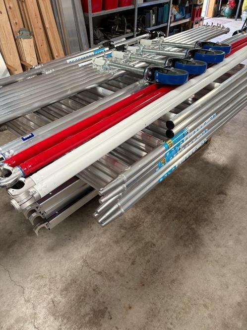 Rolsteiger professioneel 1.35x2.50x8.2m Euro-pen  Nieuw, Doe-het-zelf en Verbouw, Steigers, Zo goed als nieuw, Rolsteiger of Kamersteiger