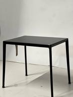 B&B Italia Mirto Salontafel van €1.995,- naar €850,-, Huis en Inrichting, Tafels | Salontafels, Minder dan 50 cm, 50 tot 100 cm