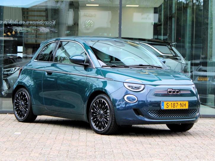 Fiat 500 3+1 La Prima 42 kWh | Navi / Carplay / Leder, Auto's, Fiat, Bedrijf, Te koop, ABS, Adaptive Cruise Control, Airbags, Alarm