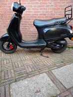 GTS TOSCANE BLAUW KENTEKEN!, Fietsen en Brommers, Scooters | Overige merken, Ophalen of Verzenden, Zo goed als nieuw, Benzine