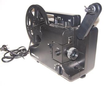 Mooi Revue (Eumig) Lux 30b. Super8/Normal8 projector. Nwst. beschikbaar voor biedingen