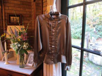 mj/KERST!WAHLS/blouse/maat 44/GOUDKLEUR/blinde sluiting beschikbaar voor biedingen