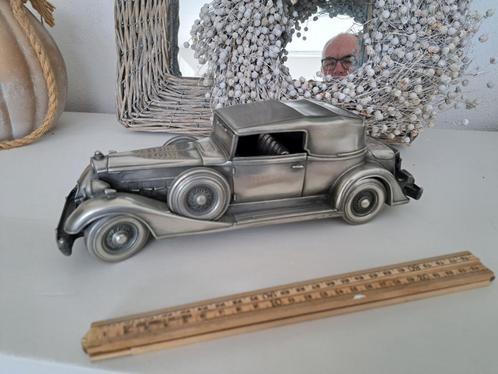 2x model auto zwaar tin, Hobby en Vrije tijd, Modelauto's | 1:18, Zo goed als nieuw, Bburago, Ophalen of Verzenden