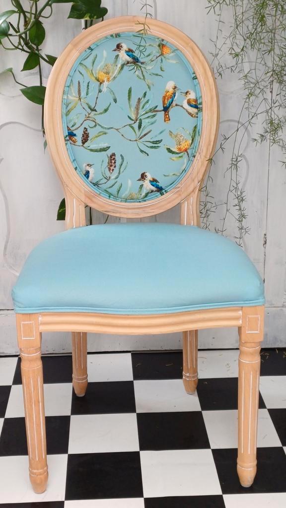 Prachtige barok eetkamerstoel met aquablauwe vogelstof, Huis en Inrichting, Stoelen, Nieuw, Eén, Hout, Stof, Blauw, Ophalen