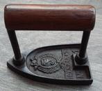 Om 1850 MINI MINIATUUR Strijkbout Strijkijzer Strijk Bout, Ophalen of Verzenden