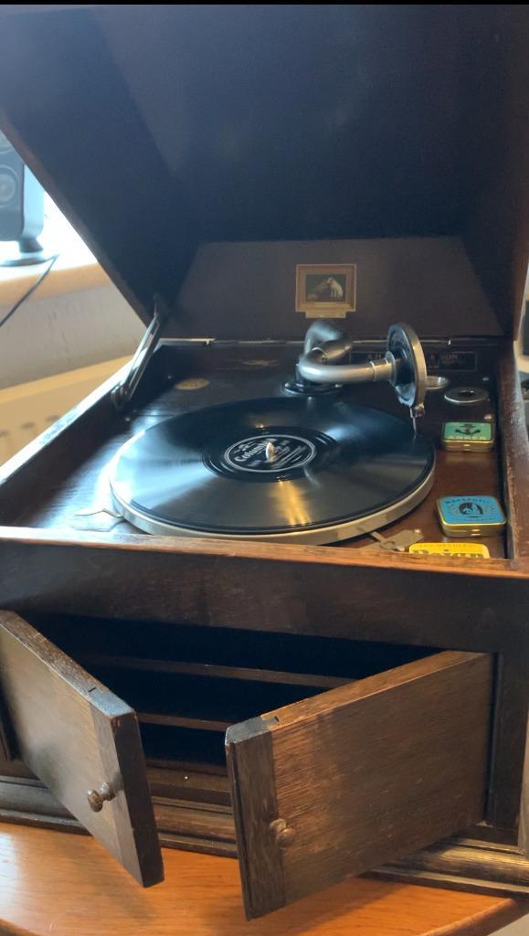 Gramophone    "His Masters Voice ", Antiek en Kunst, Antiek | Tv's en Audio, Ophalen