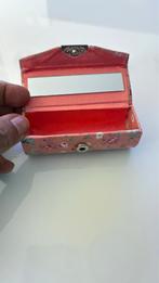 Lipstick houder, Ophalen of Verzenden, Zo goed als nieuw, Lippen