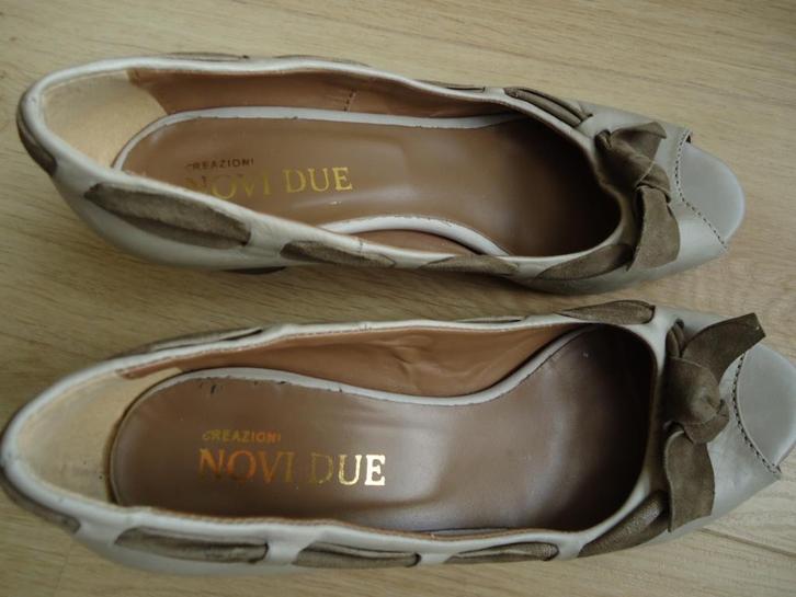 Pump echt leder 3 verschillende paren., Kleding | Dames, Schoenen, Nieuw, Pumps, Overige kleuren, Ophalen of Verzenden
