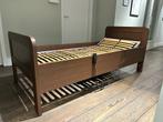 Bed elektrisch verstelbare bodem, Ophalen, 90 cm, Eenpersoons, Bruin