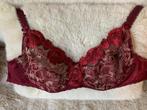BH Triumph, Kleding | Dames, Ondergoed en Lingerie, Ophalen of Verzenden, Rood, BH