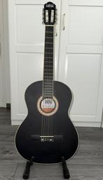 LaPaz C30BK gitaar matzwart + inklapbare gitaarstandaard, Muziek en Instrumenten, Ophalen, Gebruikt, Klassieke of Spaanse gitaar