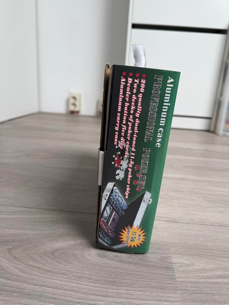 Professionele Pokerset met 11.5g chips in aluminium koffer, Vijf spelers of meer, Ophalen of Verzenden, Zo goed als nieuw