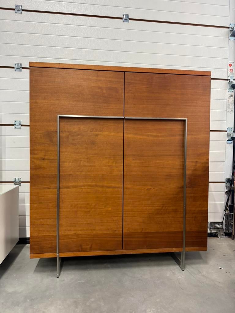 Bert Plantagie Vision Servieskast Design Kast noten hout