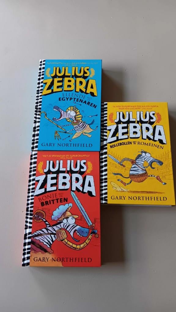 Julius zebra 3 boeken, Ophalen of Verzenden, Zo goed als nieuw, Verhalen