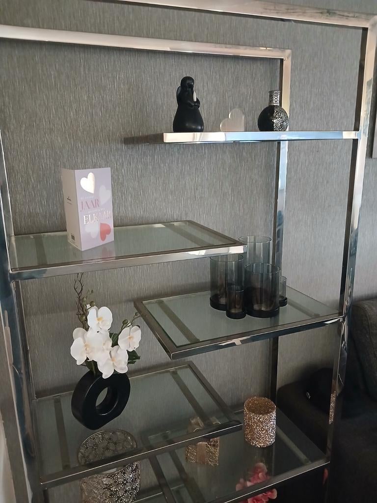 Mooie open vitrinekast als nieuw., Huis en Inrichting, Kasten | Vitrinekasten, Ophalen, 50 tot 100 cm, Zo goed als nieuw, 150 tot 200 cm