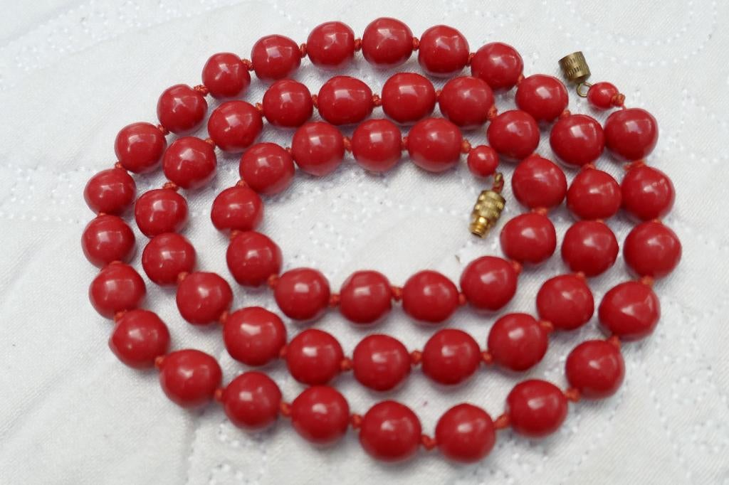 Bloedkoralen vintage ketting, Sieraden, Tassen en Uiterlijk, Kettingen, Gebruikt, Verzenden, Steen of Mineraal, Met edelsteen