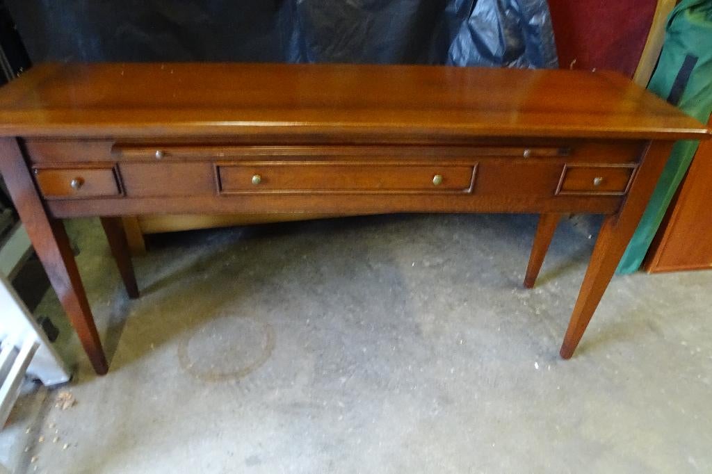Sidetable, Louts meubelen, Huis en Inrichting, Tafels | Sidetables, Zo goed als nieuw, 25 tot 50 cm, 100 tot 150 cm, Rechthoekig