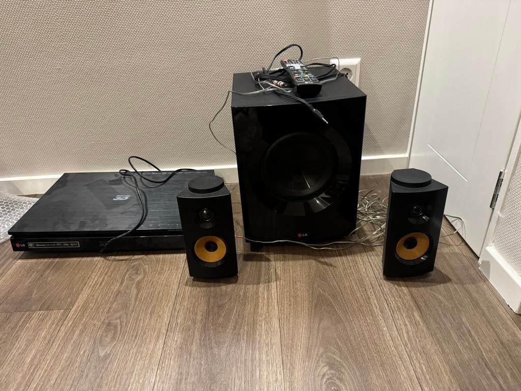 LG geluidsinstallatie met DVD-speler - Compact en compleet, Ophalen, Gebruikt, Overige merken, Dvd-speler