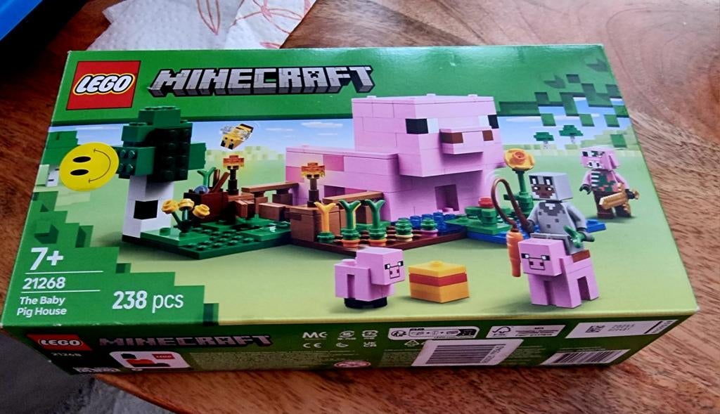 LEGO Minecraft set Het huis van het biggetje, Kinderen en Baby's, Speelgoed | Duplo en Lego, Ophalen of Verzenden, Zo goed als nieuw