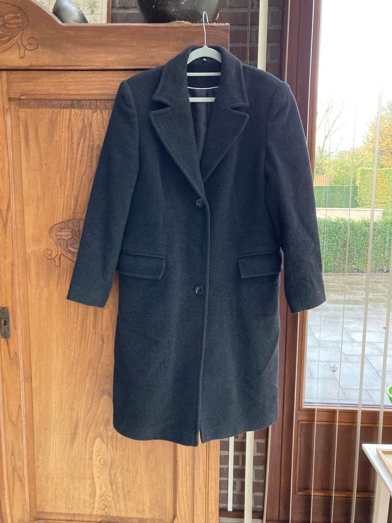 Dames winterjaszwart/ grijs maat 38/40, Kleding | Dames, Jassen | Winter, Ophalen, Zo goed als nieuw, Maat 38/40 (M), Grijs